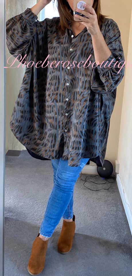 Oversized Slouch Fit Animal Print Gathered Back Shirt - Grey