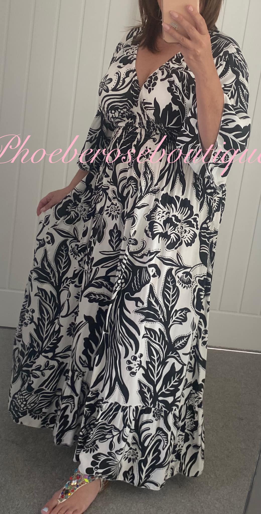 Shirred Waist Tropical Print V Neck Maxi Dress - Black/White - Image 3