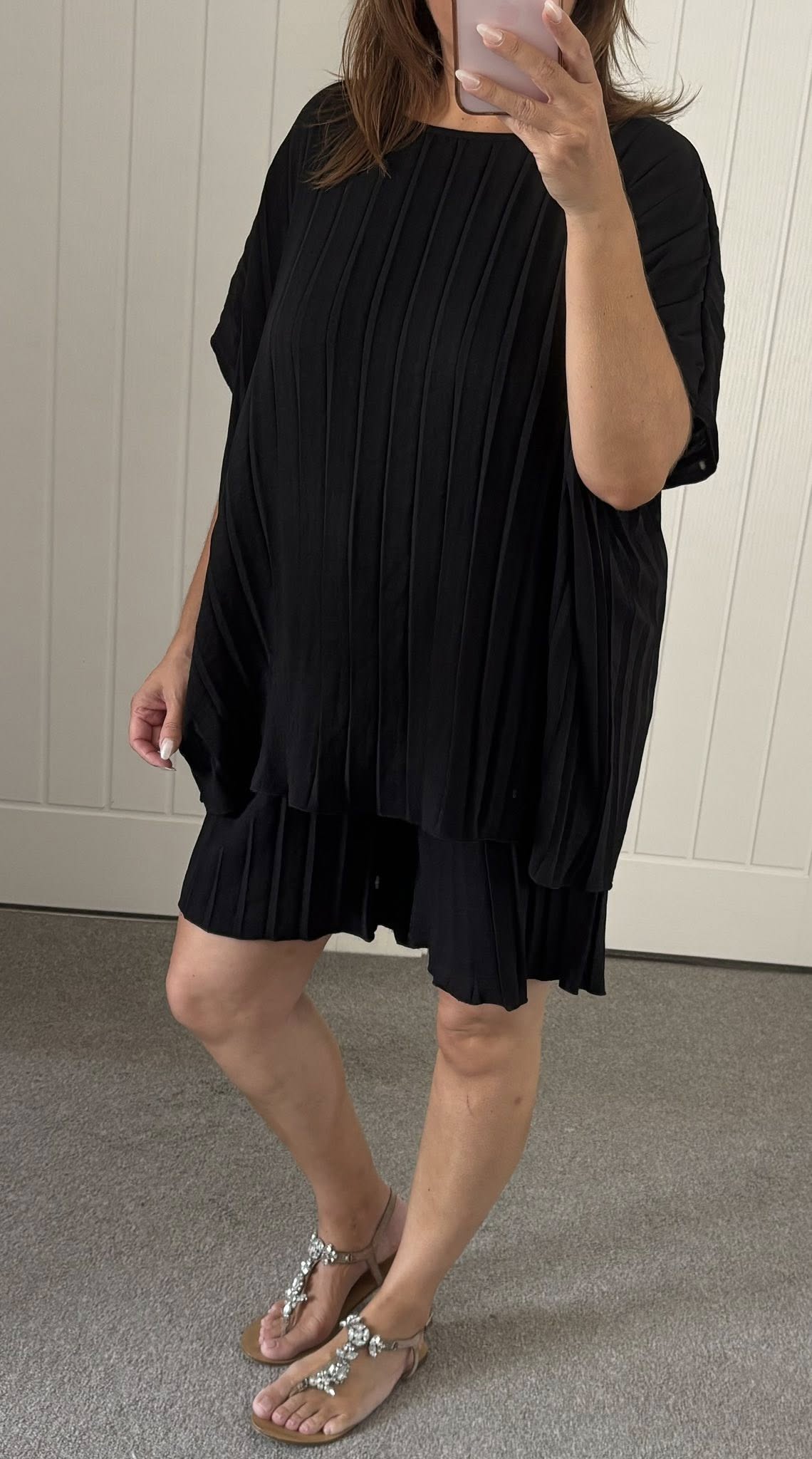 Pleat Short Loose Fit Co-Ord - Black